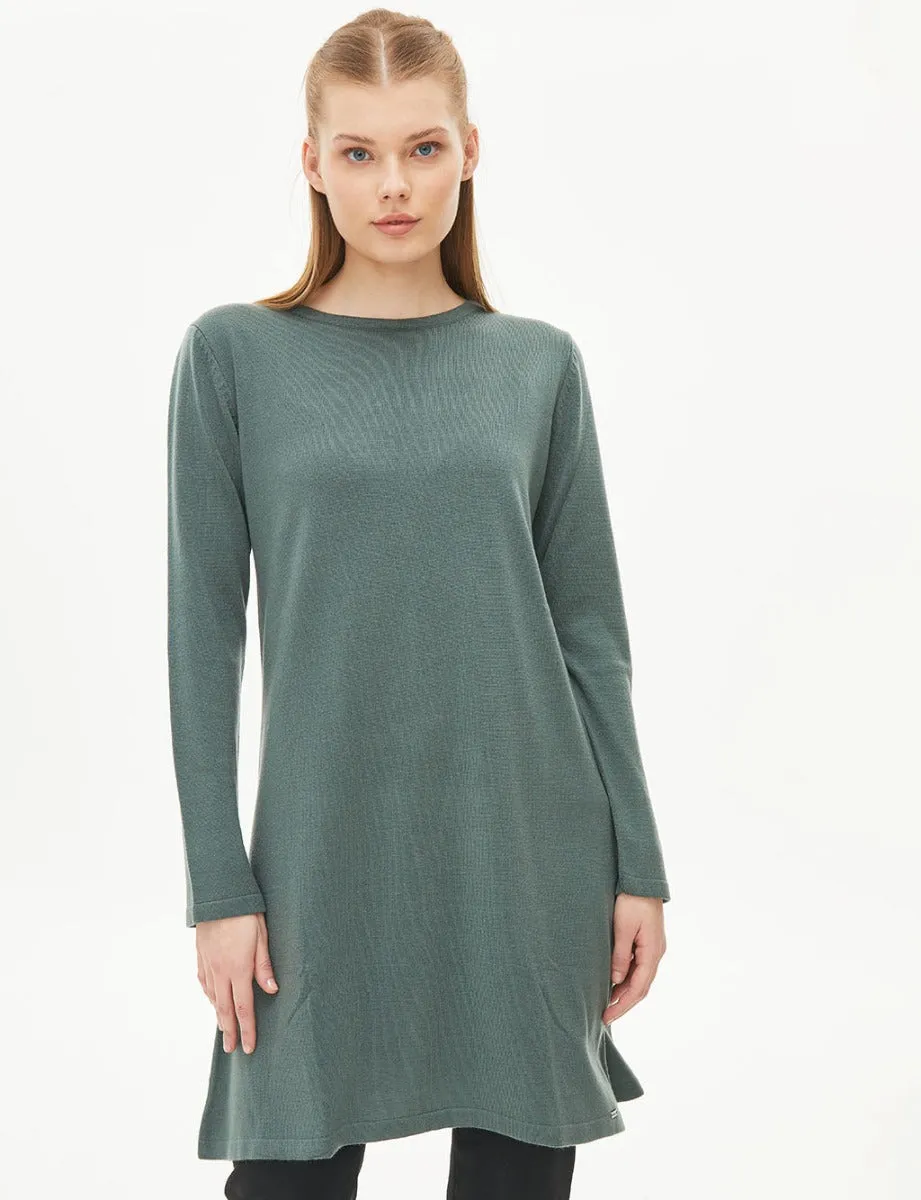 Basic Round Neck Knit Tunic Misty Green