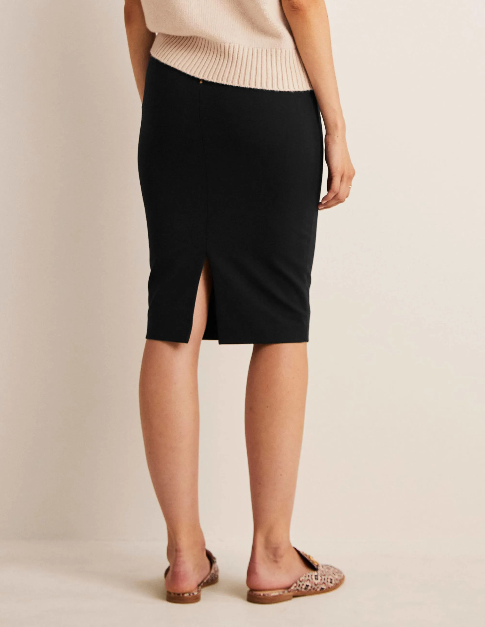 Hampshire Ponte Skirt-Black
