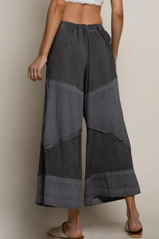 POL Contrast ribbed elastic waist knit culottes pants - Black
