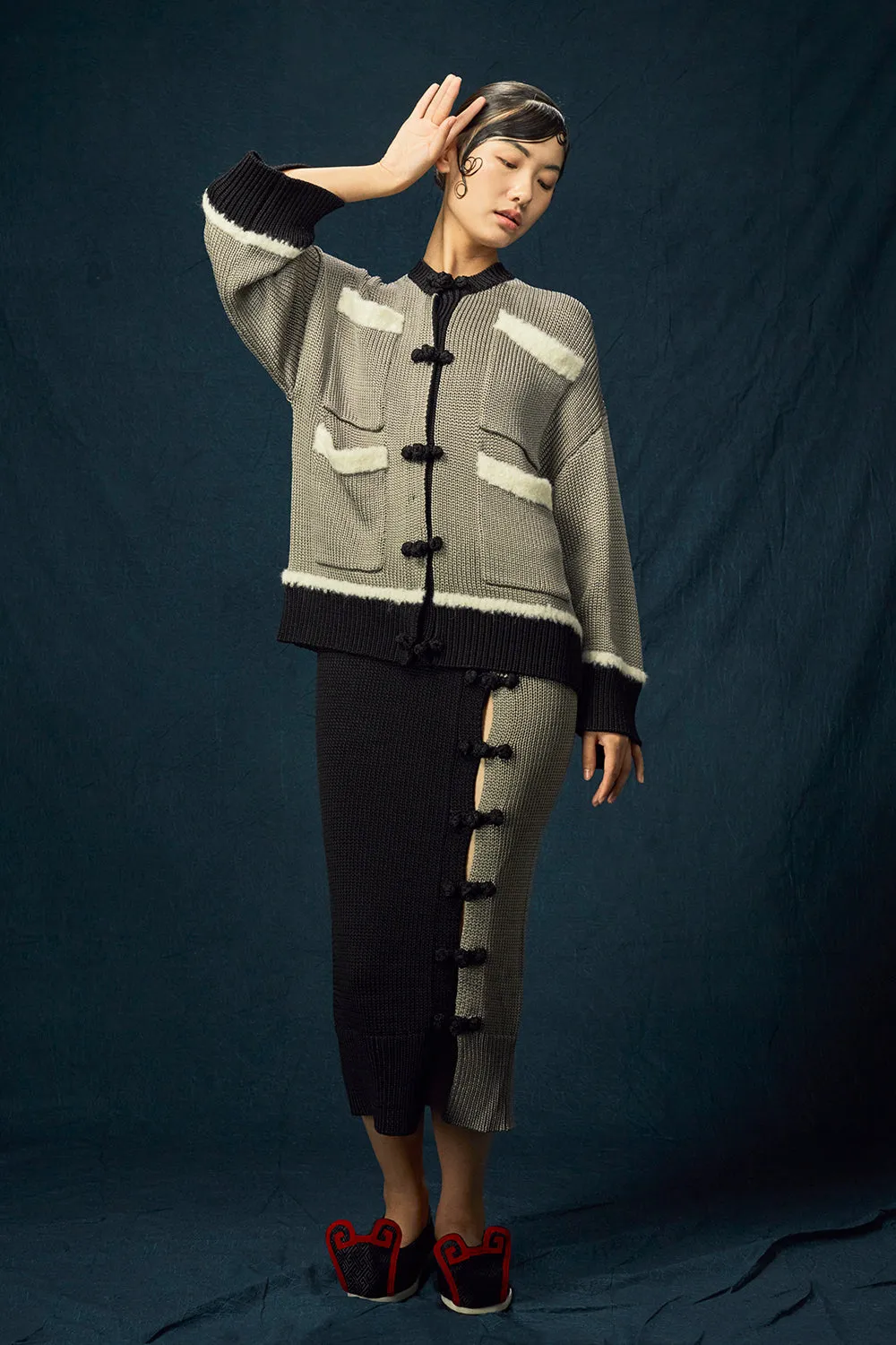 Slinky Pencil Skirt in Slate