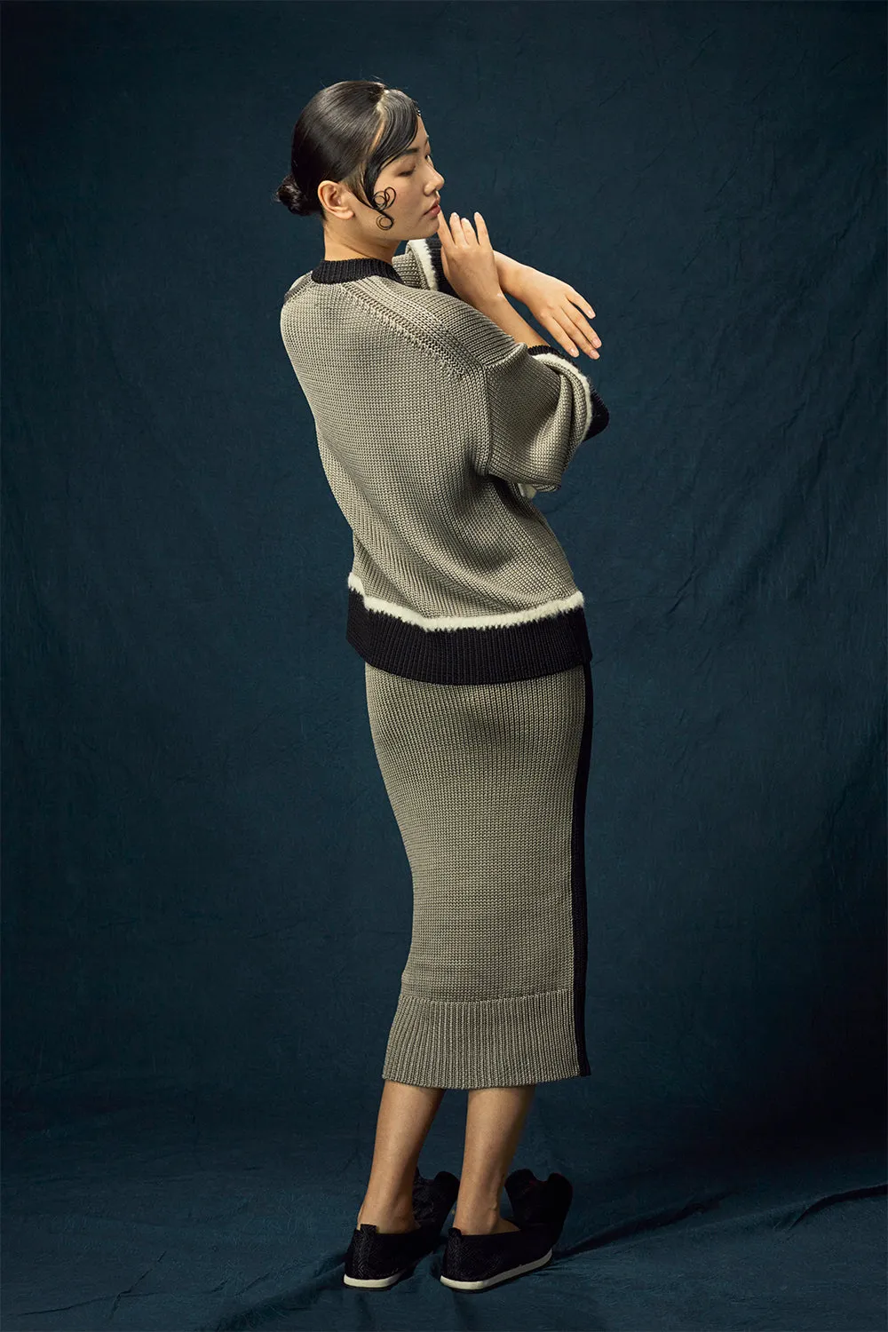 Slinky Pencil Skirt in Slate