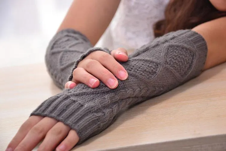 Unisex Knitted Elbow Length Fingerless Fashion Thick Wool Gloves Arm Warmers