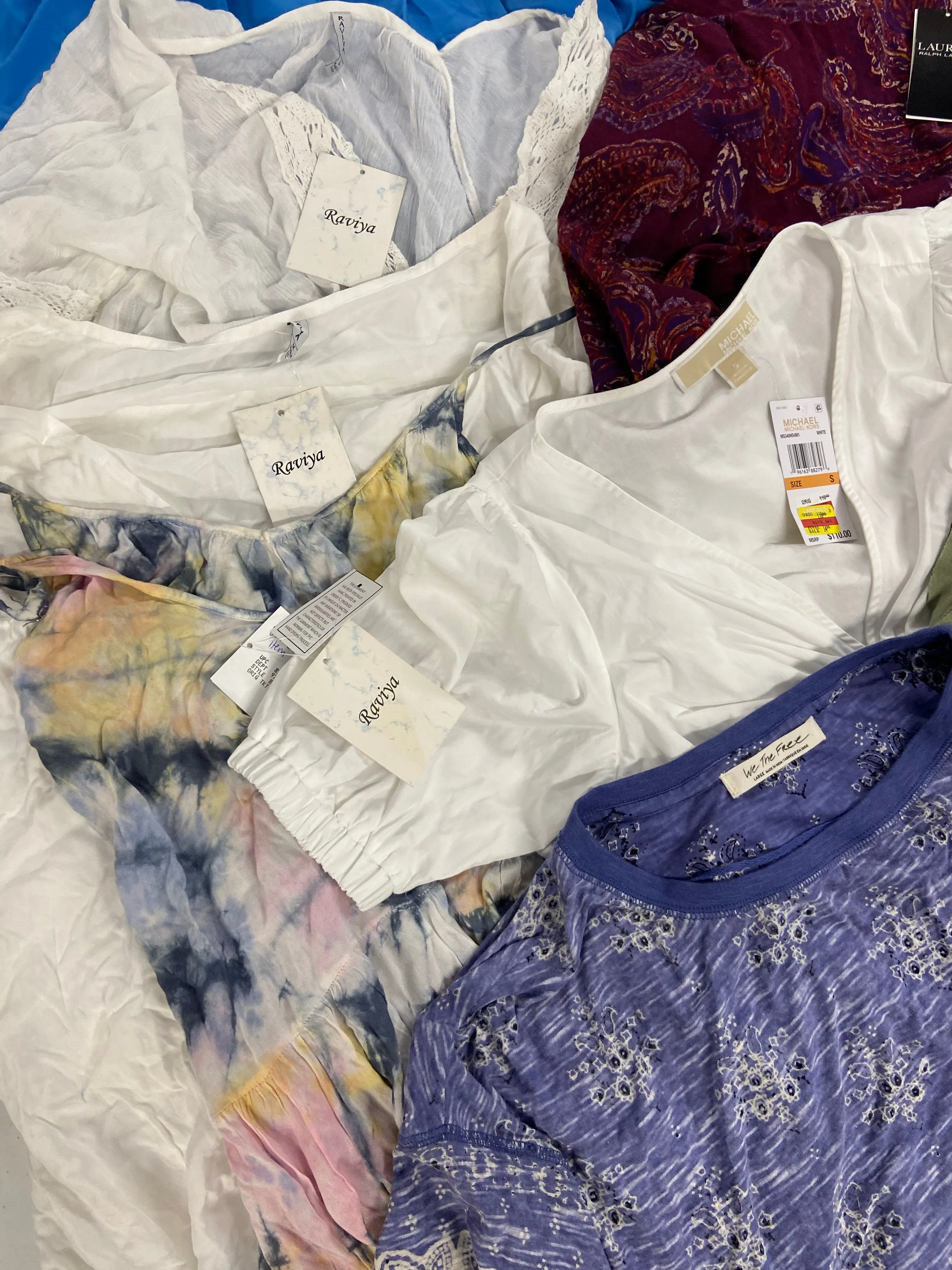 Women's Clothing Assorted Wholesale Lot, LAUREN RALPH LAUREN, FREE PEOPLE, LUCKY BRAND, RAVIYA, MICHAEL KORS, SPYDER and more, 12 items, Shelf Pulls, MSRP $797